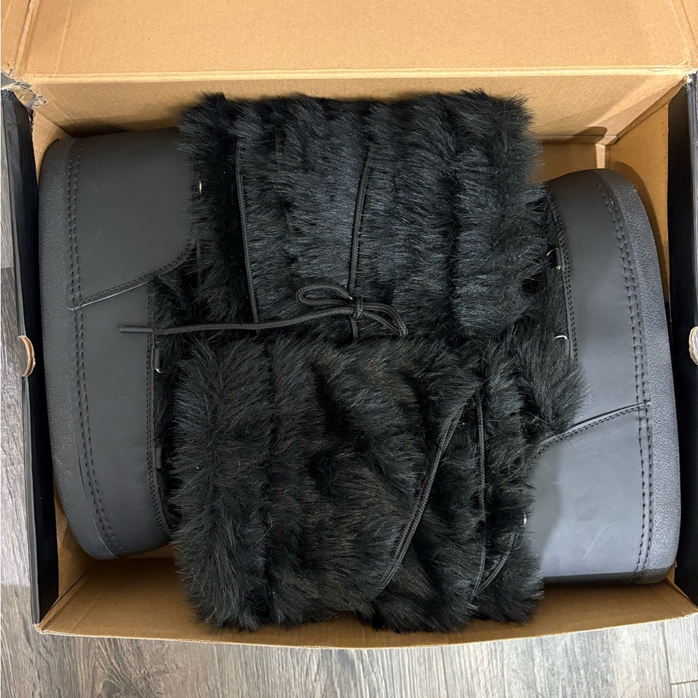 Women's Black Winter Boots